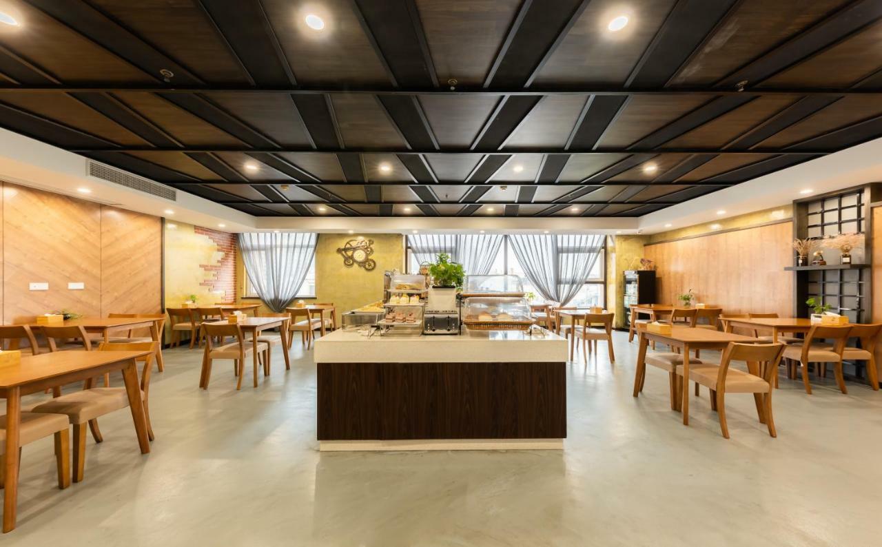 Nostalgia Hotel Near Tianjin Polar Ocean Word- Tianjin Fonte Joy World, 10 Minutes Drive Away From Tianjin Tanggu High-Speed Railway Station, Free Ice-Cream, Mineral Water, Snacks And Laundry Service, English Communication Well Экстерьер фото