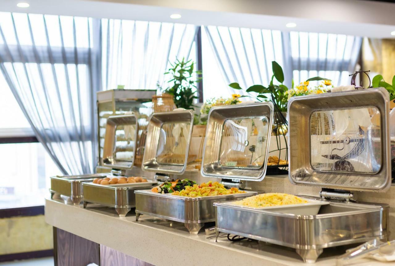 Nostalgia Hotel Near Tianjin Polar Ocean Word- Tianjin Fonte Joy World, 10 Minutes Drive Away From Tianjin Tanggu High-Speed Railway Station, Free Ice-Cream, Mineral Water, Snacks And Laundry Service, English Communication Well Экстерьер фото