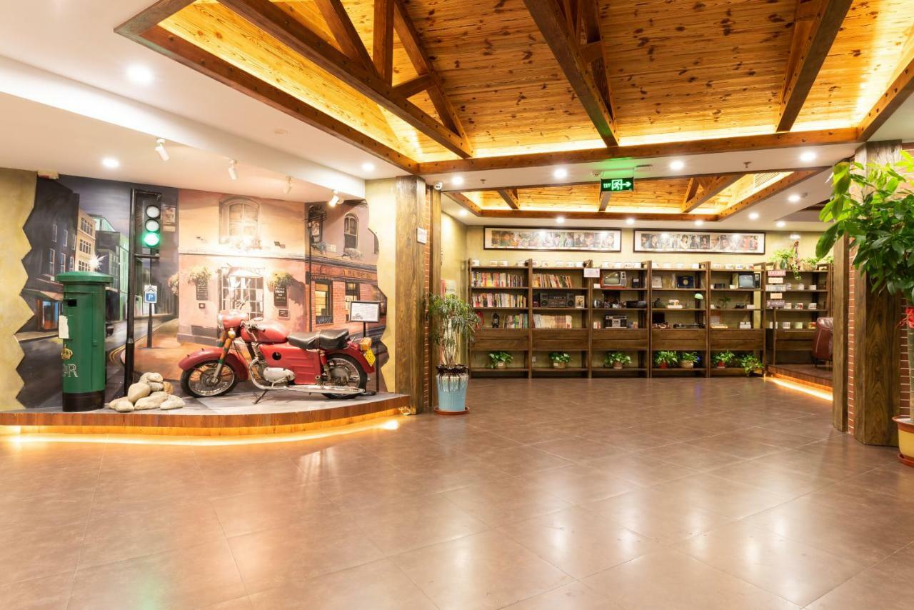 Nostalgia Hotel Near Tianjin Polar Ocean Word- Tianjin Fonte Joy World, 10 Minutes Drive Away From Tianjin Tanggu High-Speed Railway Station, Free Ice-Cream, Mineral Water, Snacks And Laundry Service, English Communication Well Экстерьер фото